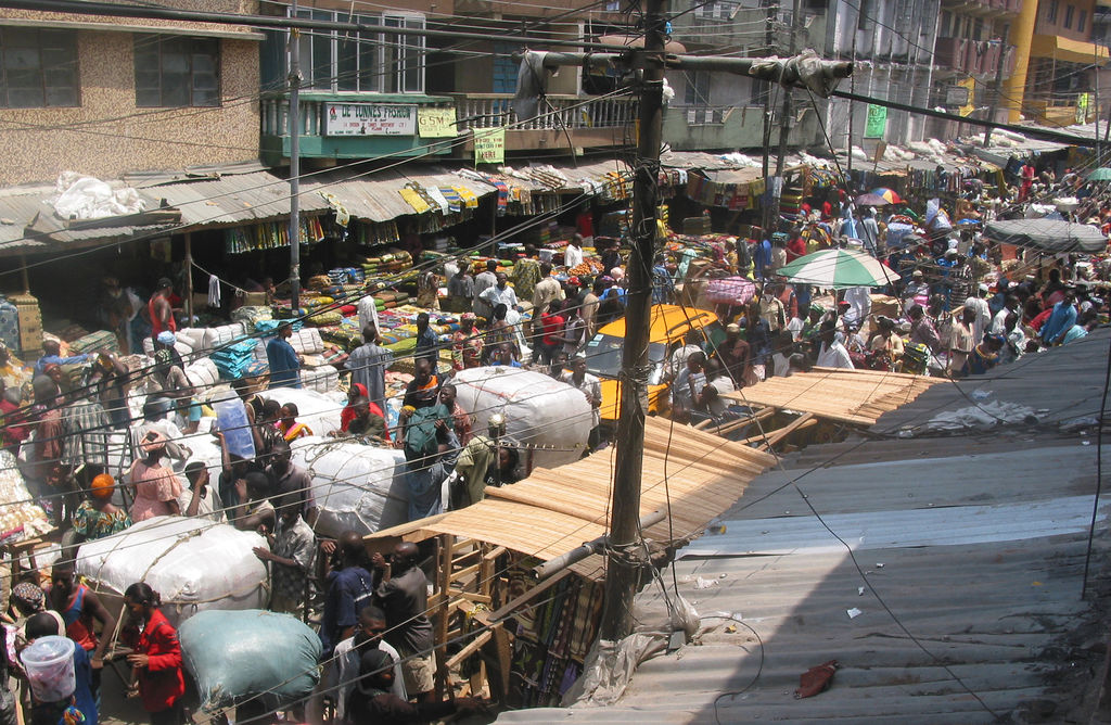 Chaos and Complexity: Lagos and lessons for megacity management in the 21st century